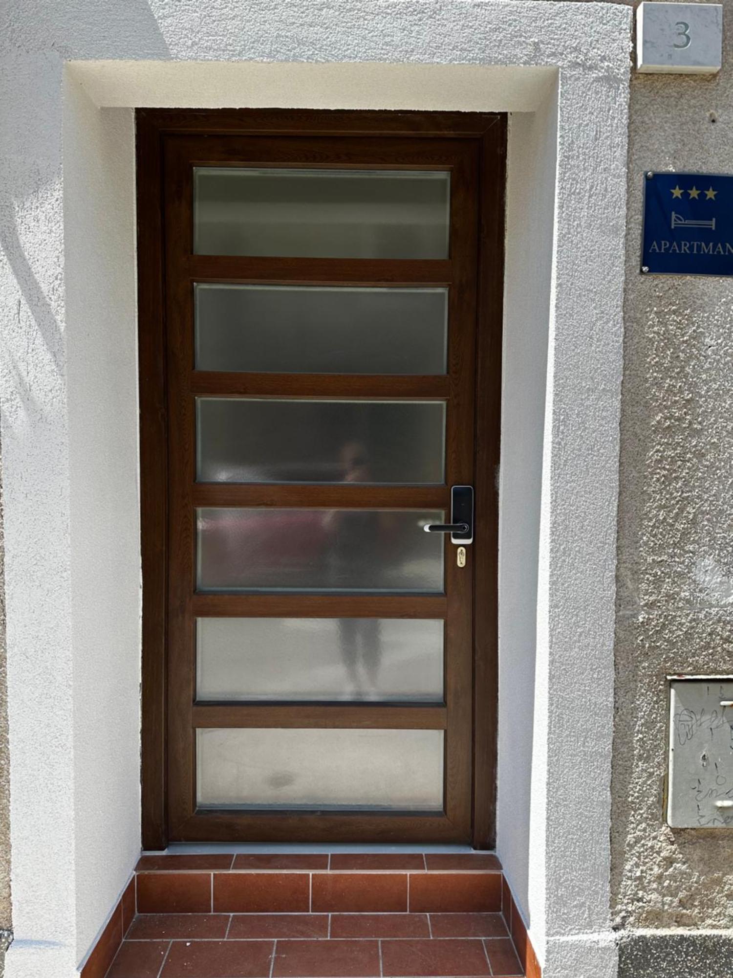 Crolivia Apartments Near Arena, Center Of Pula Exterior foto